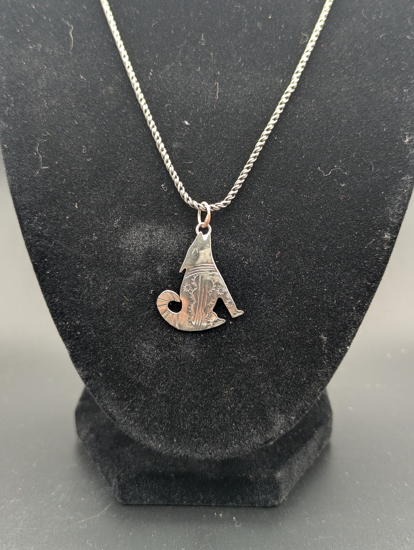 Howling Coyote Pendant