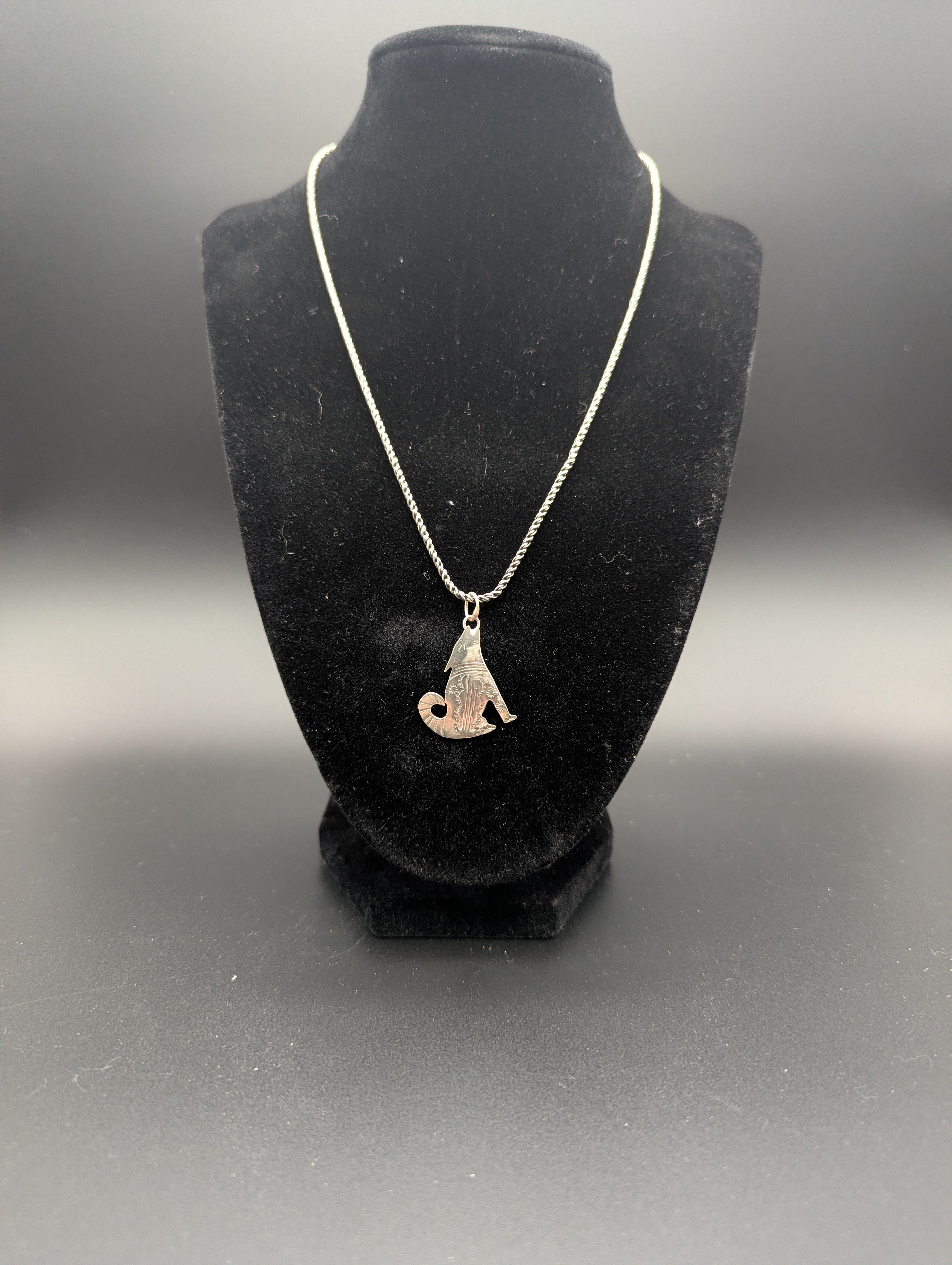 Howling Coyote Pendant