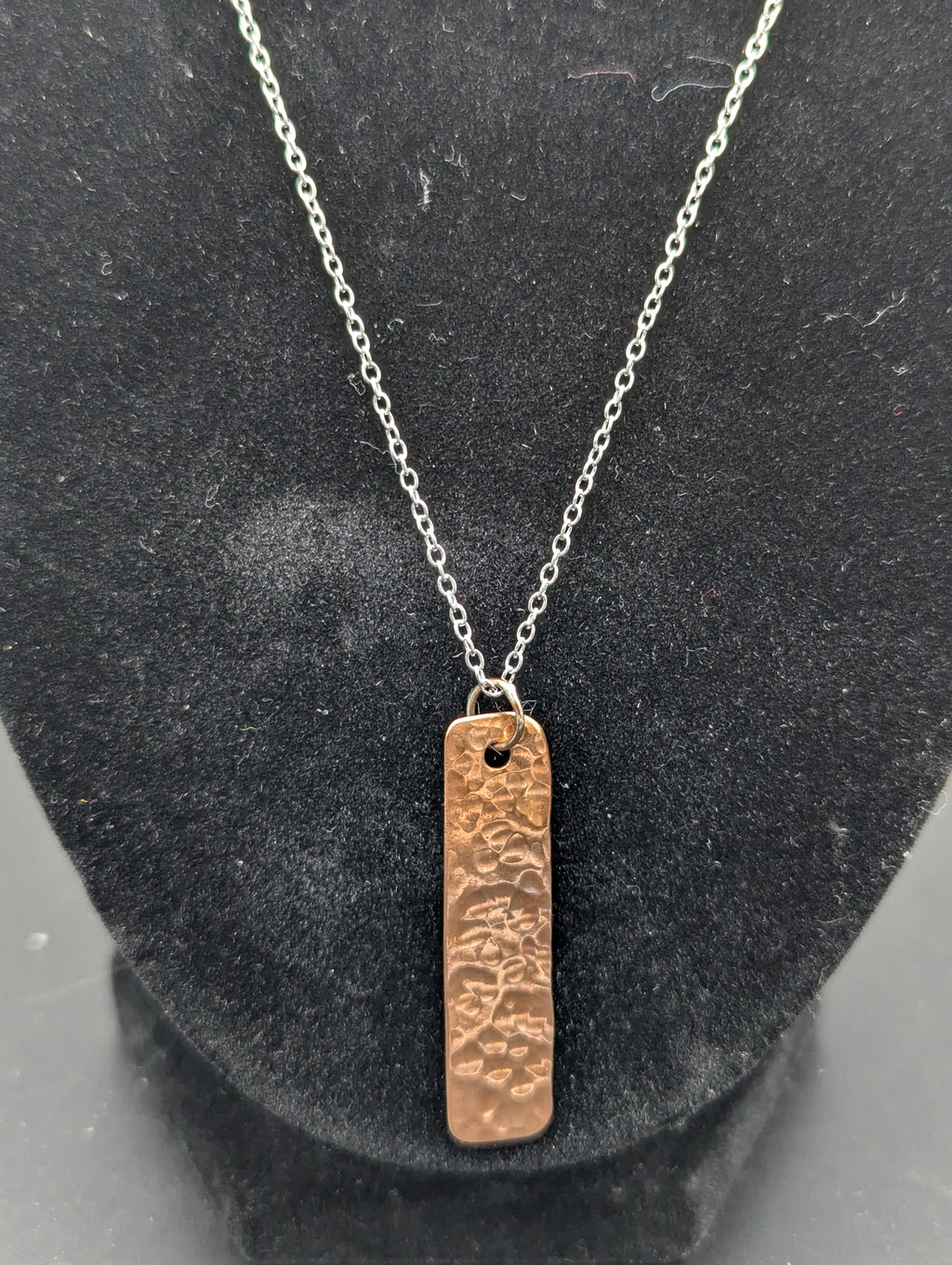 Simple Pendant Bar