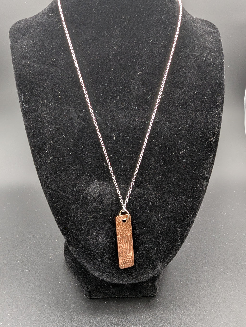 Simple Pendant Bar