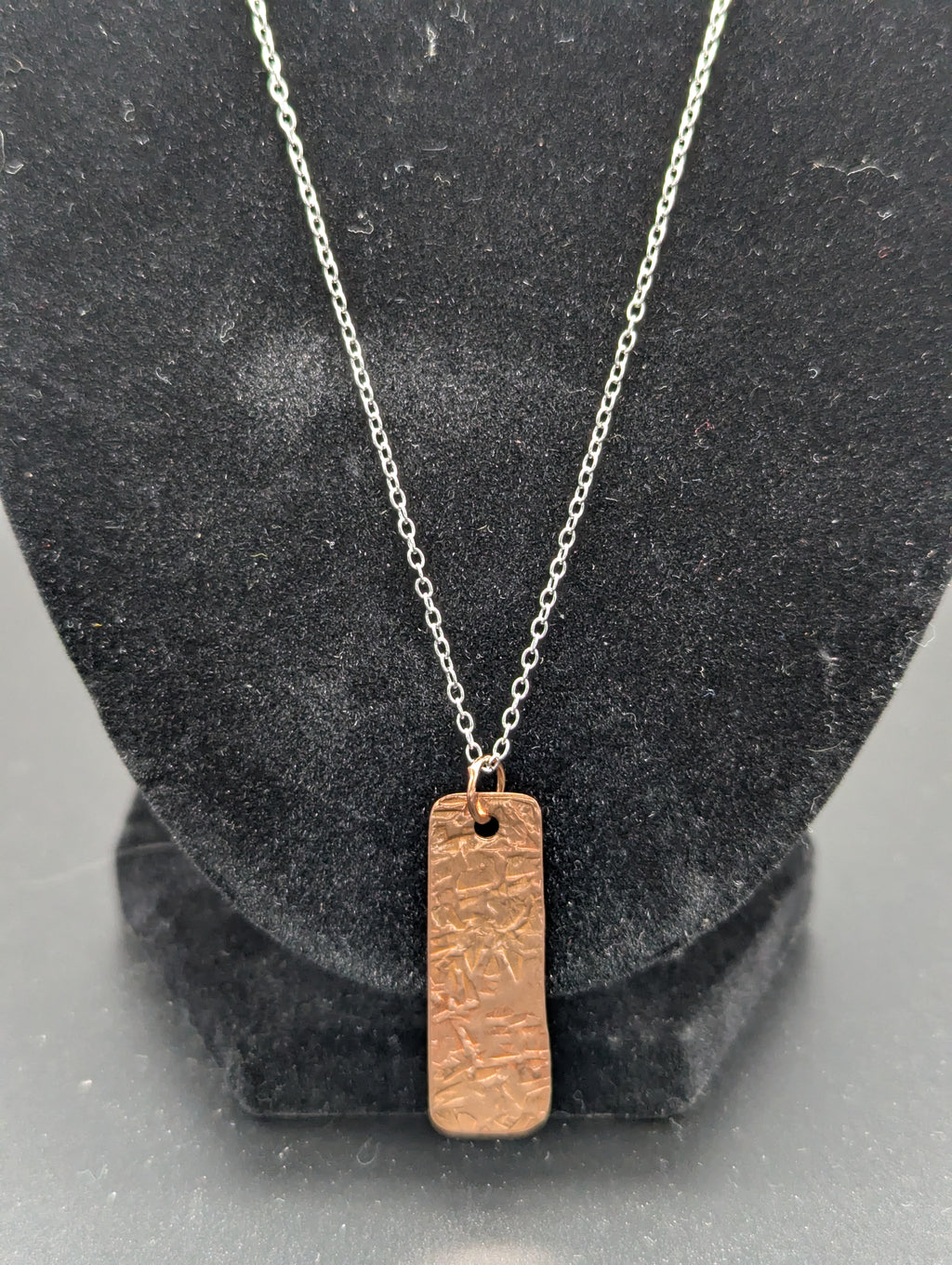 Simple Pendant Bar