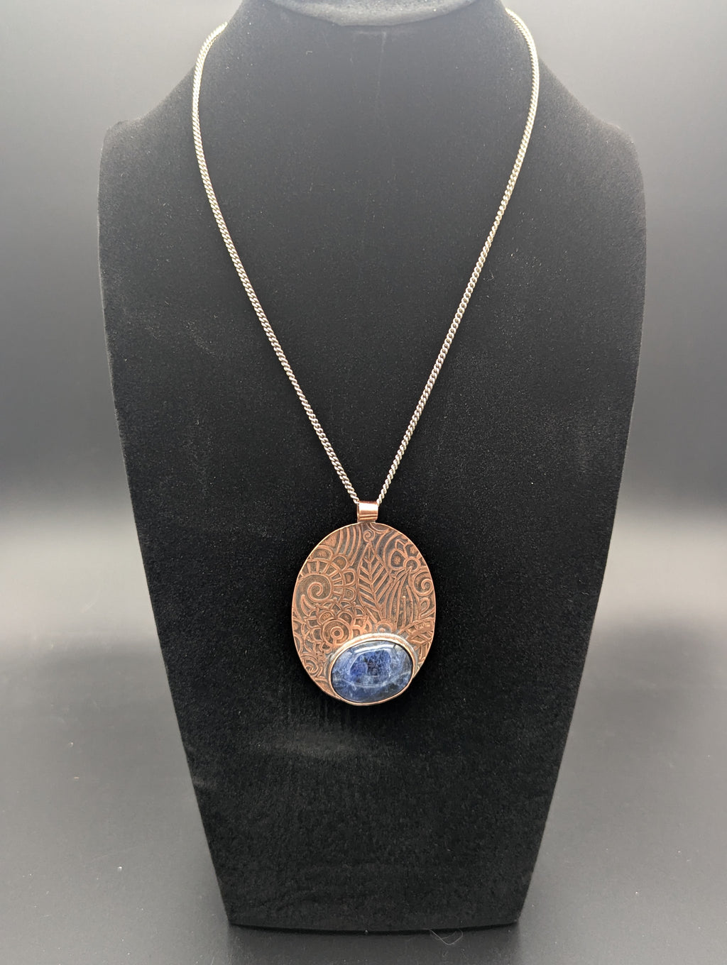 Floral sodalite Pendant