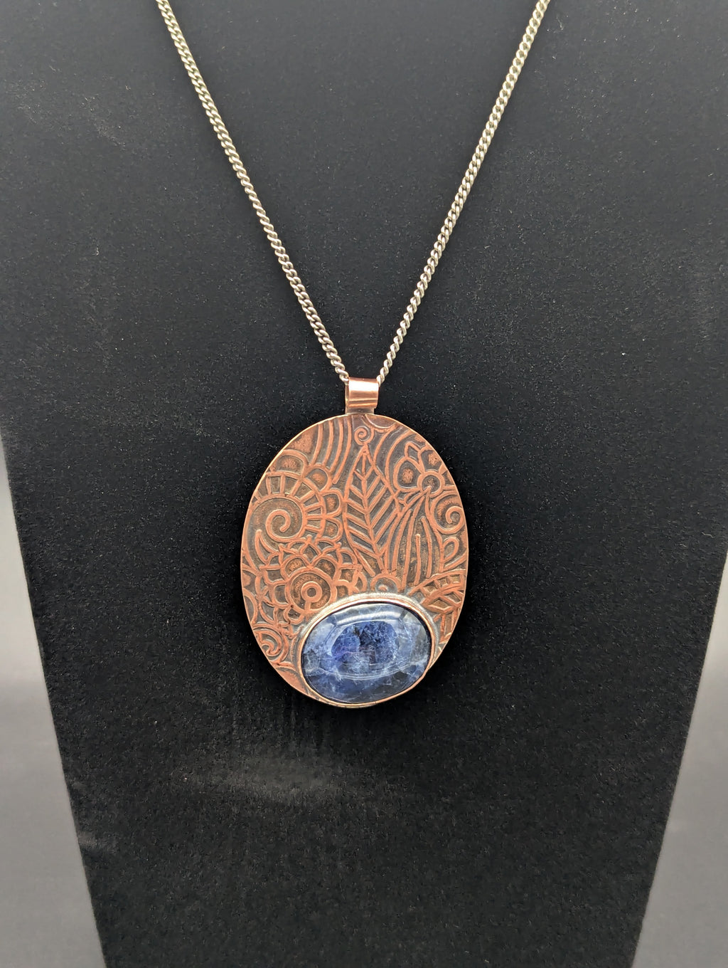 Floral sodalite Pendant